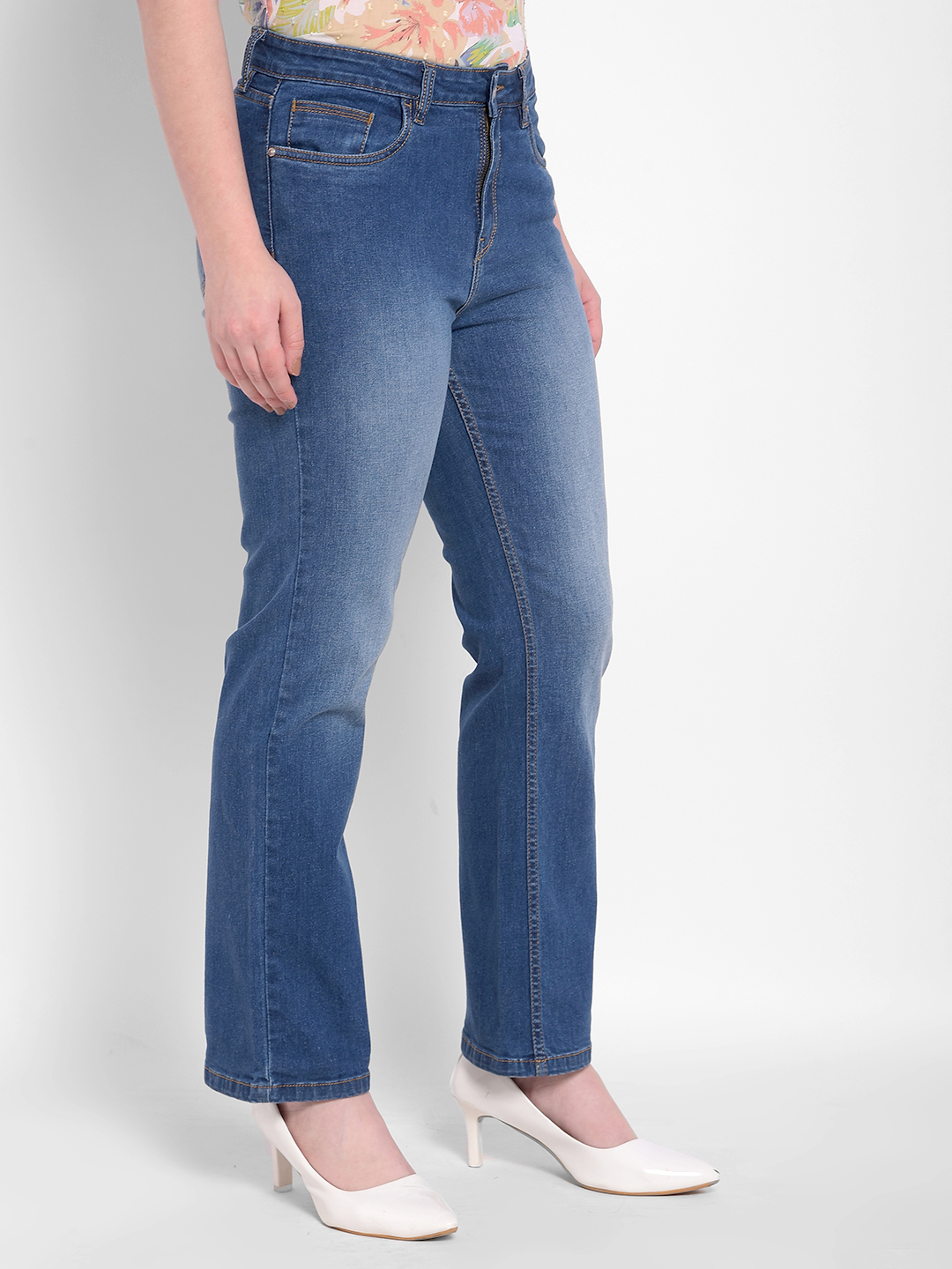 Numero Uno Women Mid-Wash Straight Fit Sustainable Jeans